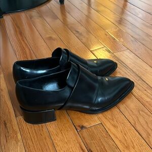 Women’s Vince Black Leather Oxfords